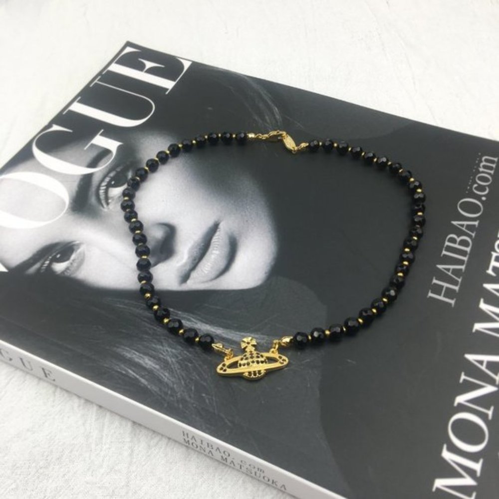 🪐Vivienne Westwood Black & Gold Choker